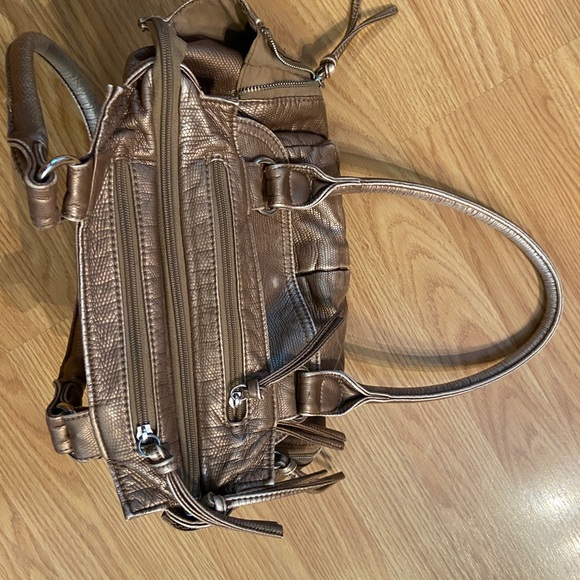 Bueno bronze metallic handbag with 10 pockets & 9 zippers & 8 long zipper pulls - Picture 6 of 16